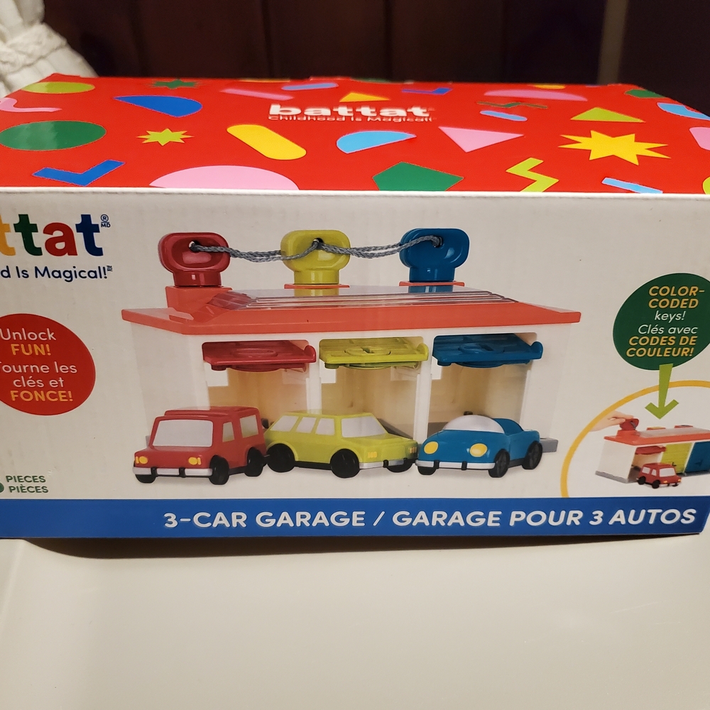 Battat 3-Car Garage Playset - Red, Blue, Yellow